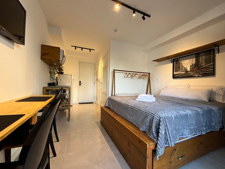 Moderno Studio Pinheiros | Delfhy