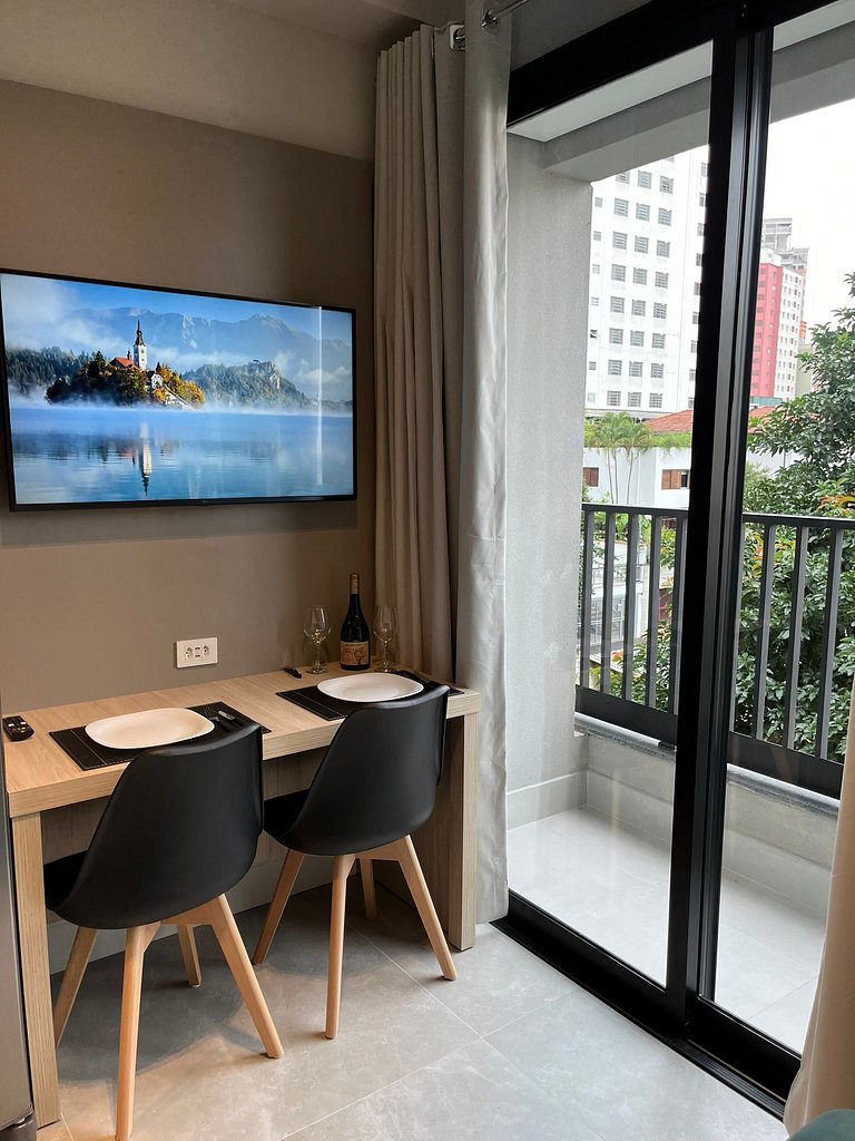 Belo Studio Vila Madalena com AC | Delfhy