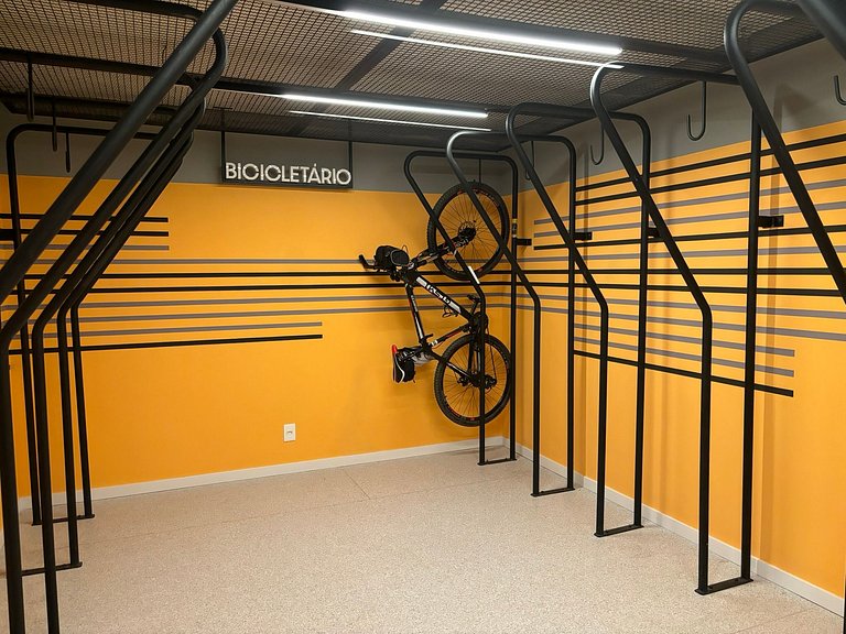 Autêntico Studio Vila Madalena com AC | Delfhy