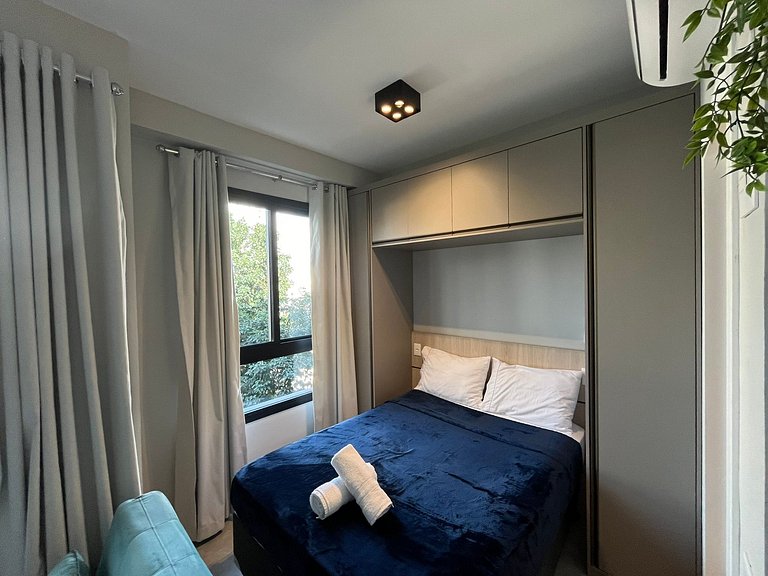 Lindo Studio na Vila Madalena com AC | Delfhy