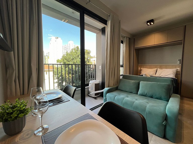 Lindo Studio na Vila Madalena com AC | Delfhy