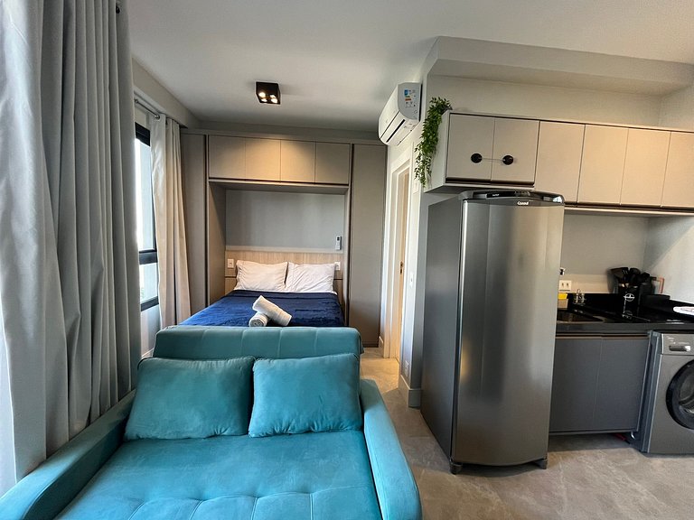 Lindo Studio na Vila Madalena com AC | Delfhy