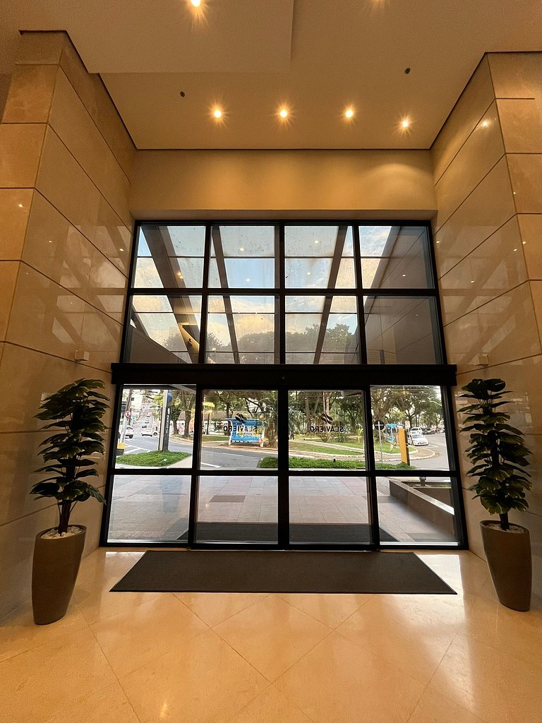 Flat Hotel Slaviero GRU 2 Quartos até 6p | Delfhy